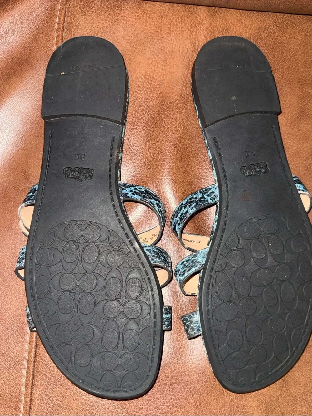 Coach Women's Kennedy Flat Sandals